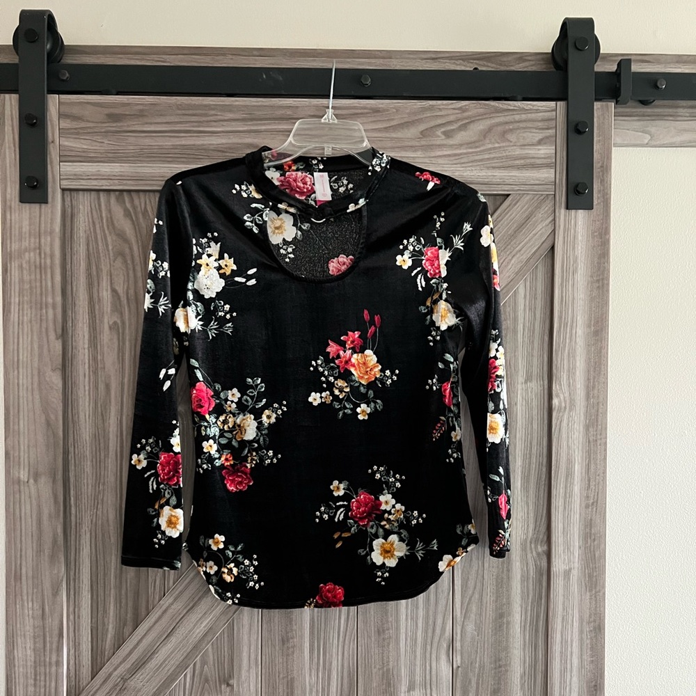 Velour floral top